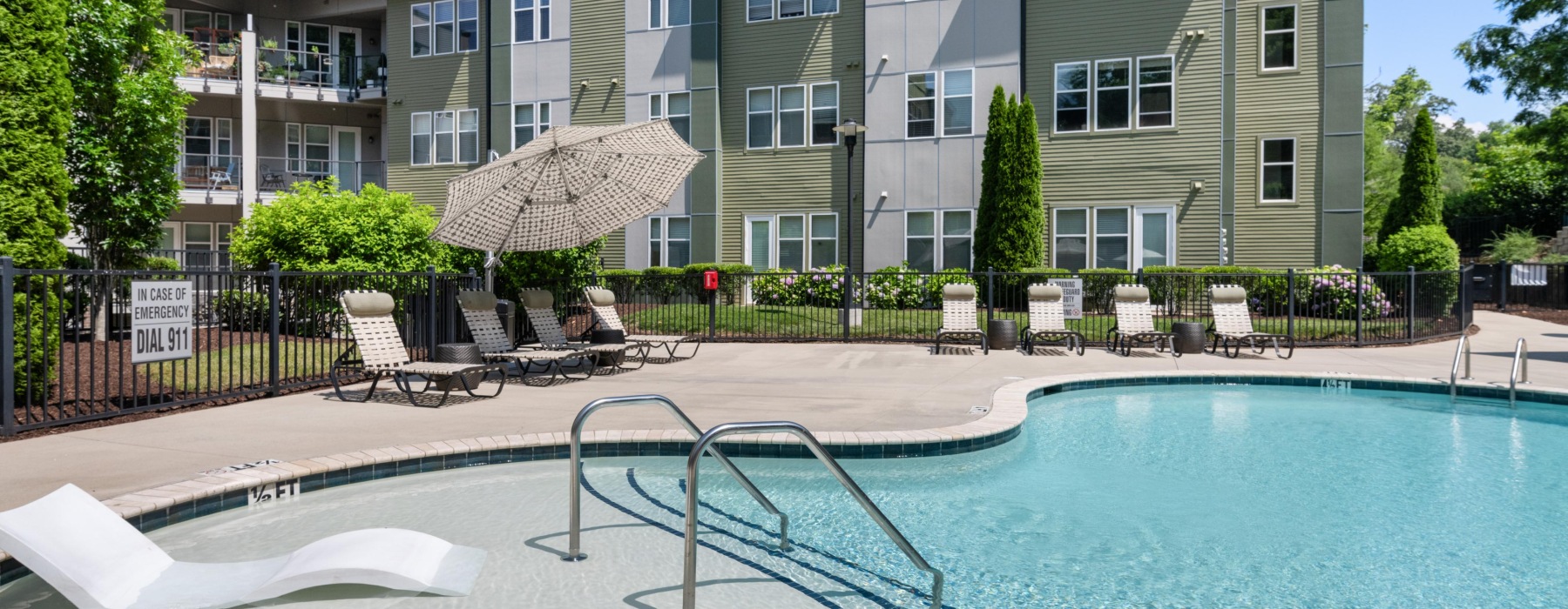 Resort Style Swimming Pool